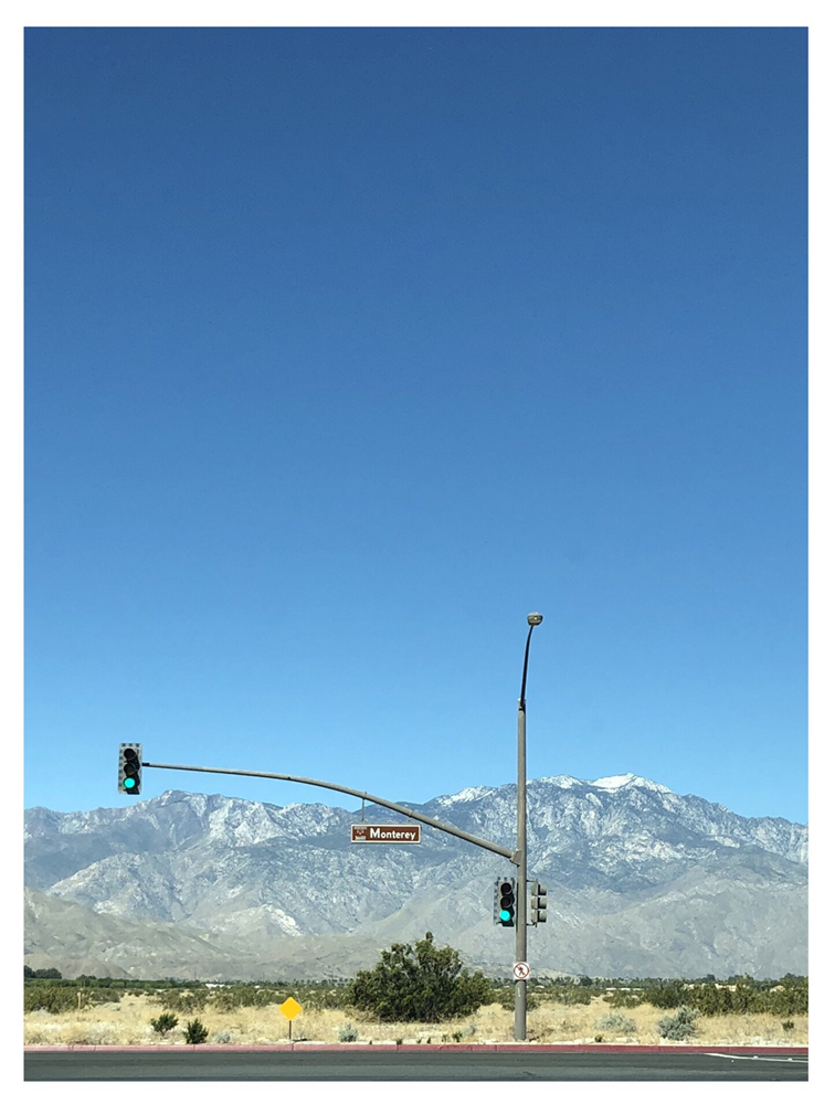 Traffic light in Palm Desert, California